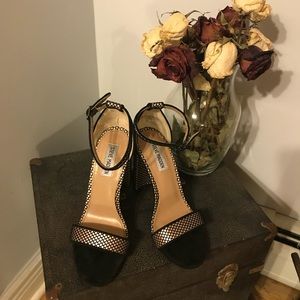Steve Madden Block Heels!!